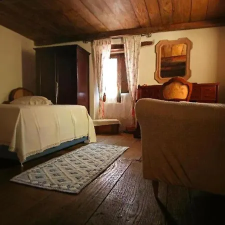 S'antiga Inn, Centro Storico Ed Escursionismo In Sardegna 3*
